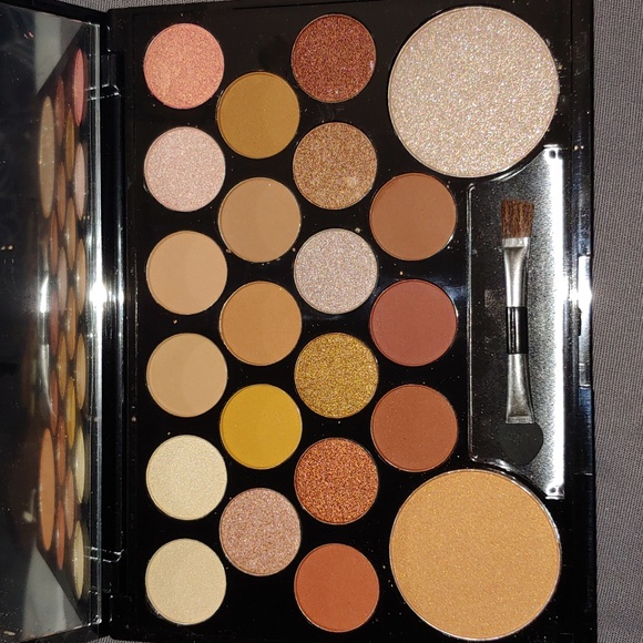 NWT AMUSE COSMETICS * EYE SHADOW * BLUSH & HIGHLIGHT KIT * 22 COLORS - Picture 2 of 4